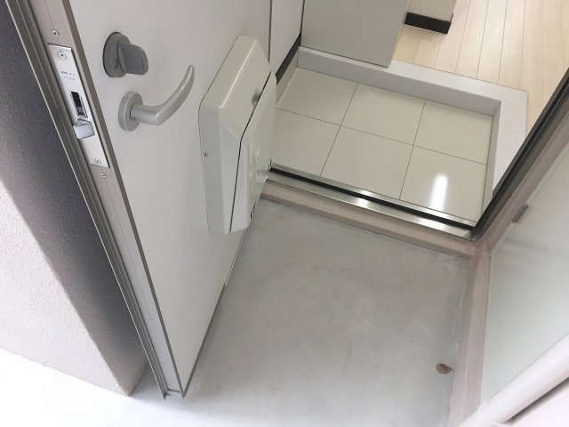 【玄関】 | ヒルズ安里 | ※退去前の為、写真と現状が異なる場合がございます