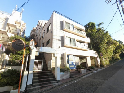 【外観】 | ヴィラコート桜ヶ丘 | 総戸数１０戸、平成元年８月築、管理人は巡回勤務につき管理体制良好です♪