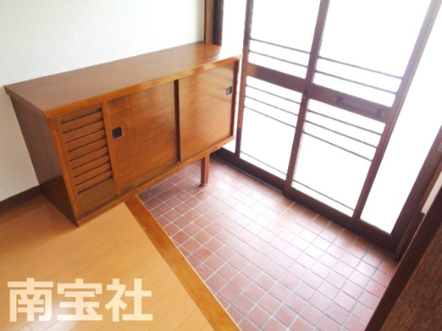 【玄関】