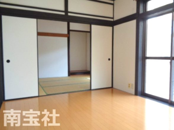 【居間・リビング】