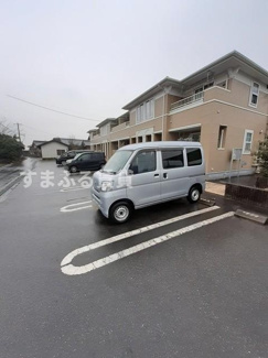 【駐車場】