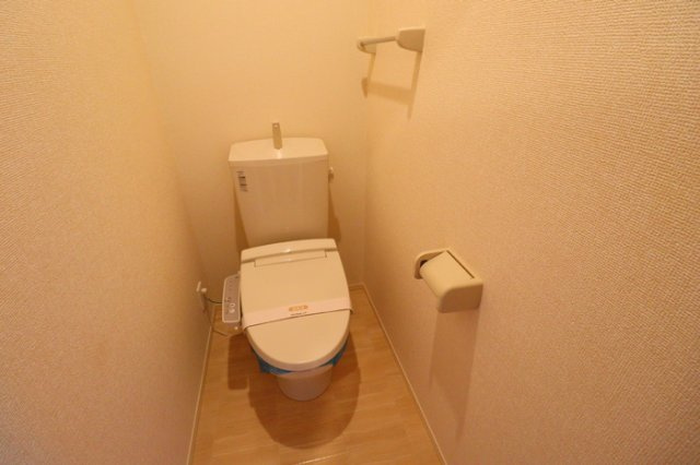 リヴェール新川崎のトイレ