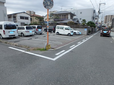 平松ガレージの外観