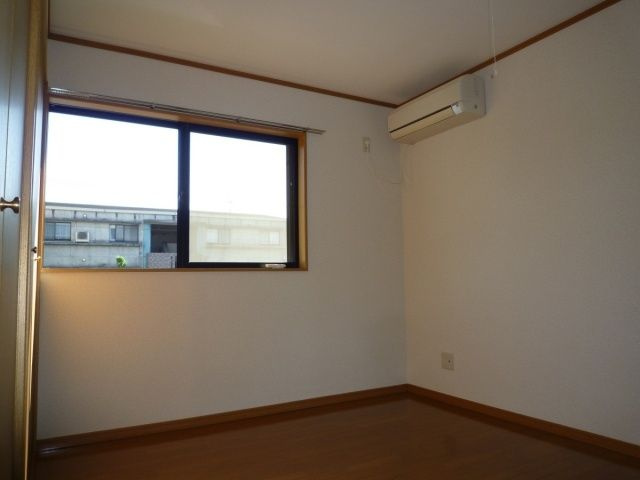 【寝室】 | EM・Healthy　Villa　松本台セントラル | ※同建物別室参考写真