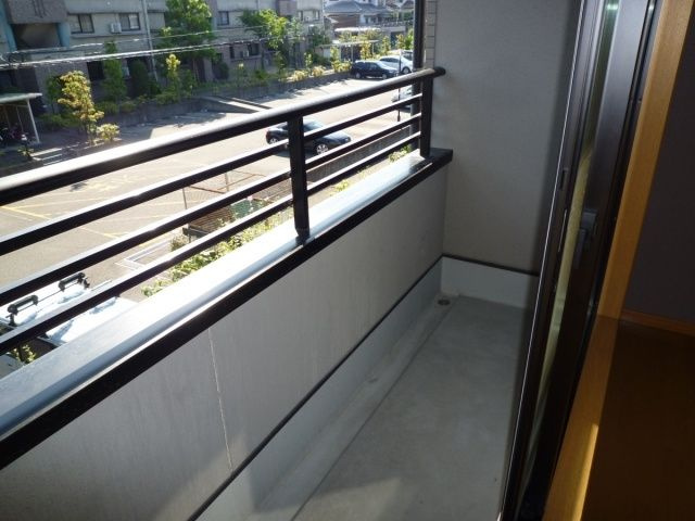【バルコニー】 | EM・Healthy　Villa　松本台セントラル | ※同建物同型別のお部屋　２F