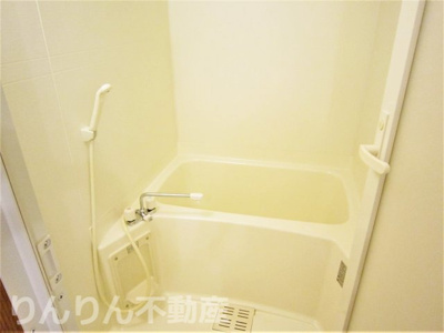 【浴室】 | カリーノ パラッツォ | 落ち着いた空間のお風呂です