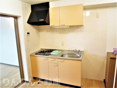 【キッチン】 | カリーノ パラッツォ | コンパクトなキッチンで掃除もラクラク