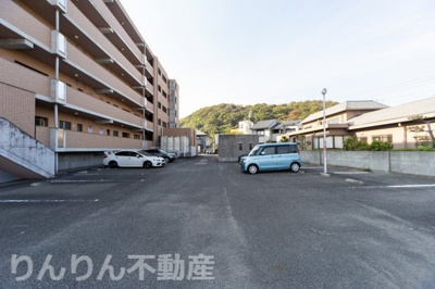 【駐車場】 | フェリーチェ・レジデンツァ | 駐車場完備です