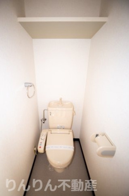 【トイレ】 | ピッコロカーザ セコンダ | トイレです
