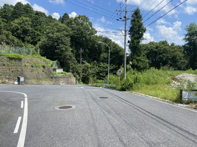 多治見市大畑町西仲根の前面道路含む現地写真