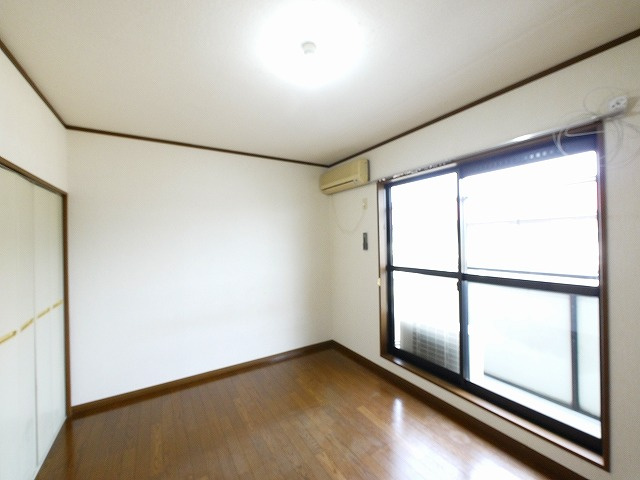 ラポール田井庄B