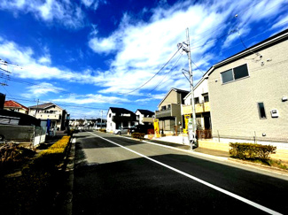 【前面道路含む現地写真】 | 前面道路含む現地写真です