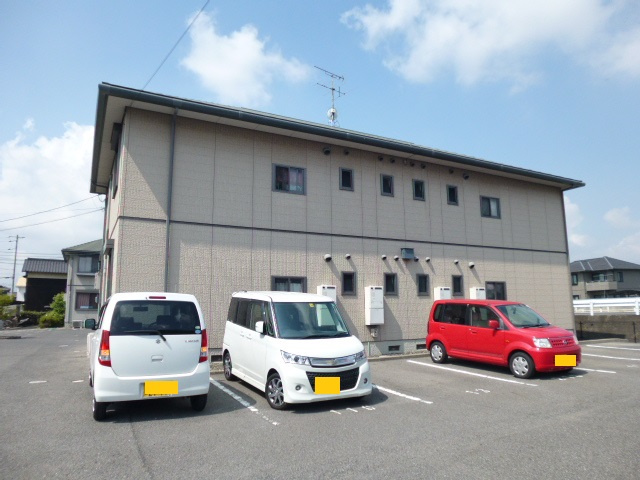 エーデルハオスＤの駐車場