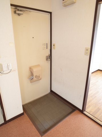 【玄関】 | グリーンハイツ | 朝の出発はあわてずに☆