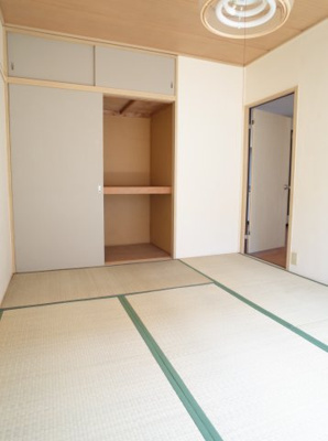 【子供部屋】 | グリーンハイツ | 畳でゴロゴロできるのがうれしいですね☆