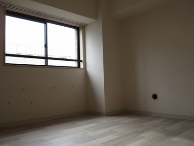 【内装】 | フローラルコート