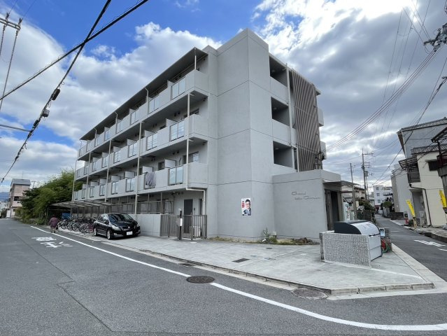 Grand Tatu Garden ( 近畿大学 一人暮らし )の外観