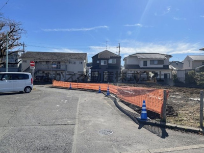 【前面道路含む現地写真】 | 仲介手数料無料　日野市平山4丁目新築戸建て4棟　3号棟