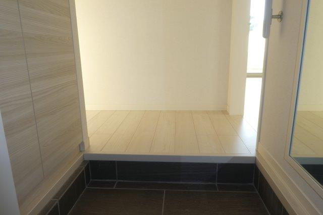 HIRA　TERRACEの玄関