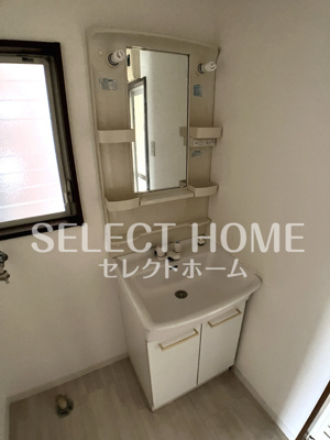 【独立洗面台】 | 桃苑 | 独立洗面台、朝の身支度には欠かせません
