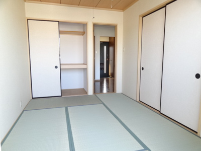 【その他】 | ハウス蔵 | 日当良好！和室６帖！