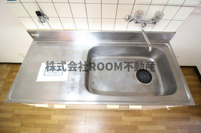 あいらんど花繰　Ａのキッチン|コンパクトなキッチンで掃除もラクラク