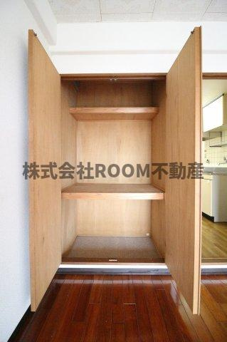 あいらんど花繰　Ａの玄関|玄関です