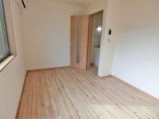 リーフィアⅠ号棟の居間・リビング