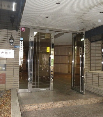 【エントランス】 | ジオナ塚本