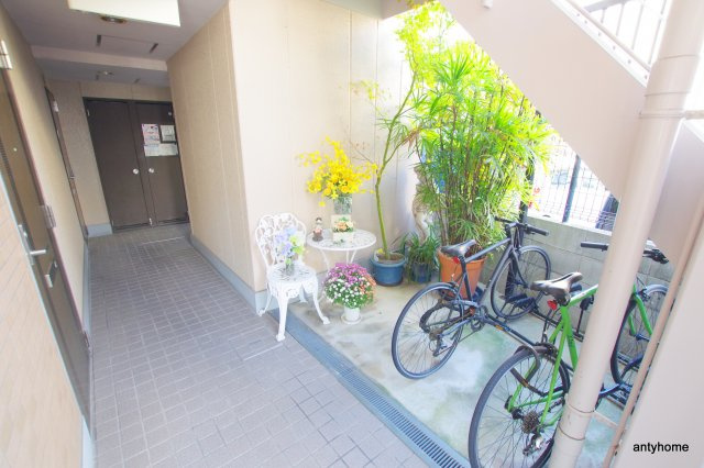 セリシエ中津　仲介手数料無料のロビー