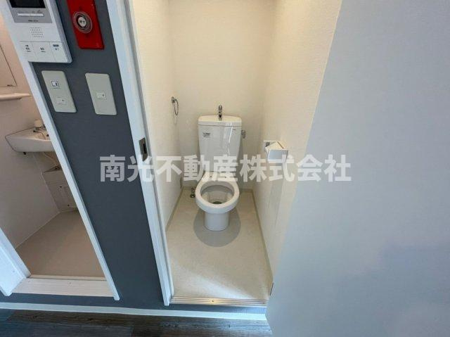ロフティ岡田のトイレ|別号室のトイレになります。
