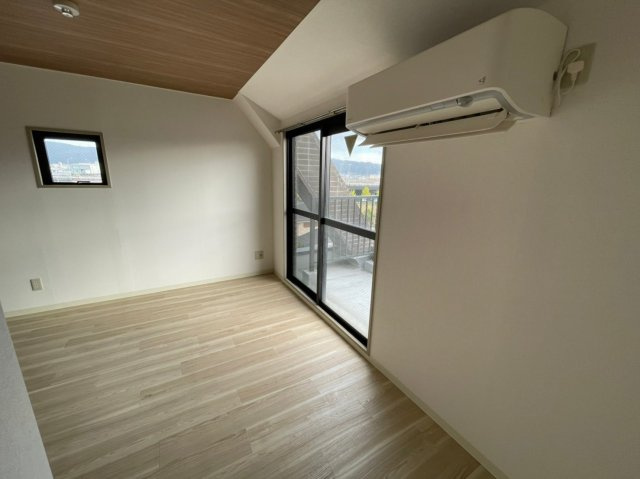 ロフティ岡田