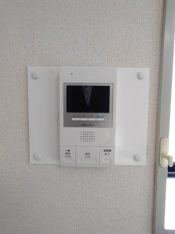 グランドール天神の設備|モニター付インターホン