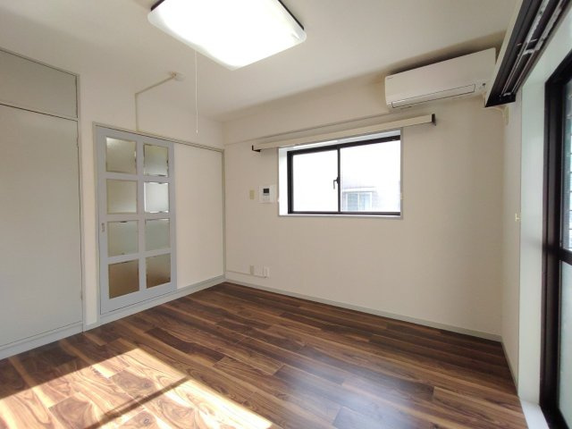 グランドール天神の設備|2面採光で通風良好