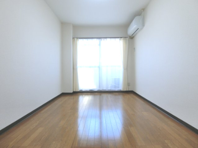 ヴィステリアハウスの寝室