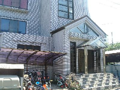 オザサライブコープのエントランス|エントランス部分