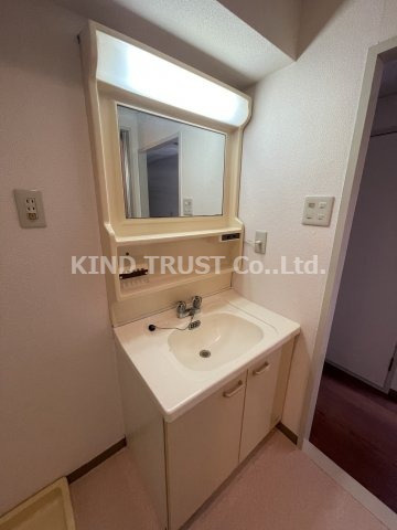 エスコート中崎の洗面所