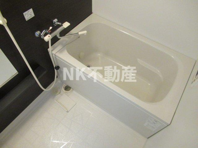 【浴室】 | Y'z Lucao(ワイズルカオ）（新石切賃貸） | 日々の疲れを癒すお風呂付です