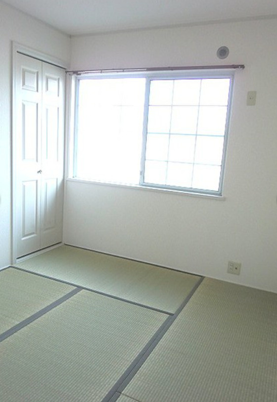HOUS ED EEPI(ハウスドエピ)の和室|日本らしい落ち着いた雰囲気の和室です