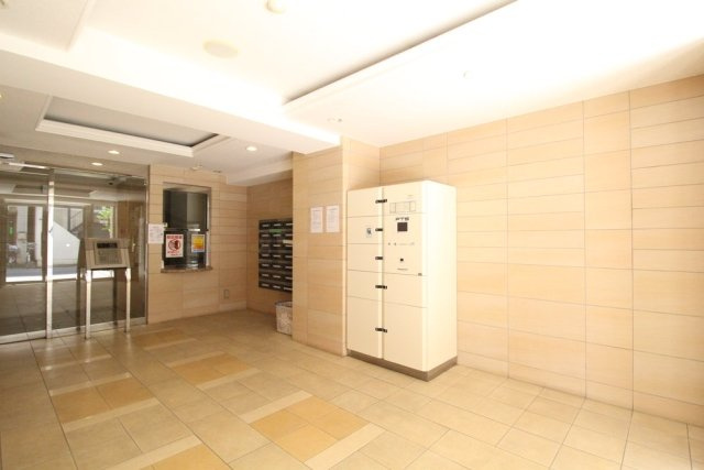 【エントランス】 | プレスト・アイディ秋葉原