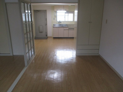 【居間・リビング】 | グランビルド北津守Ⅱ