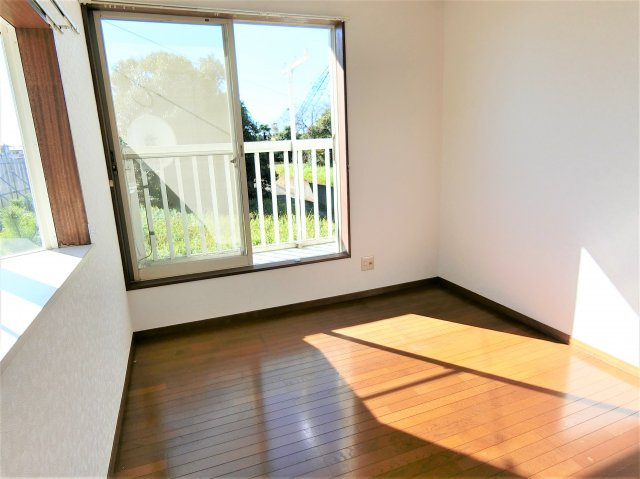 八街市吉倉貸家の洋室