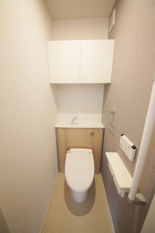 アヴェクトワのトイレ