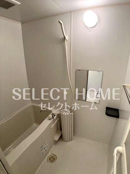 【浴室】 | Ｄｅｒｎｉｅｒ・Ｍａｎｏｉｒ | 落ち着いた空間のお風呂です