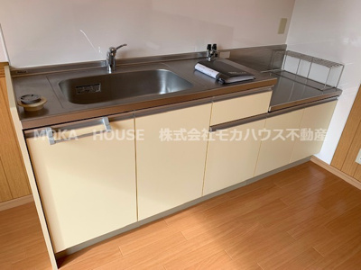 【キッチン】 | サニーフラット御立 | キッチンでお料理をお楽しみください