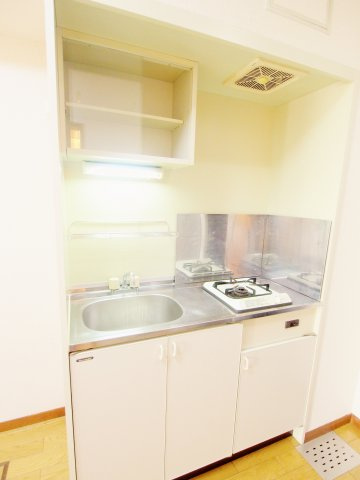 サンライズ鶴江Aのキッチン