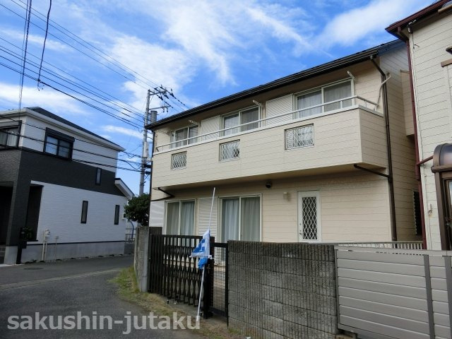 長作町　中古戸建の外観|長作町　リフォーム住宅　カースペース２台　南西角地　３ＬＤＫ