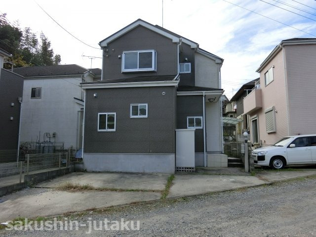 長作町　中古戸建の外観|長作町　リフォーム住宅　土地３９．９坪　平成２４年建築　公道面