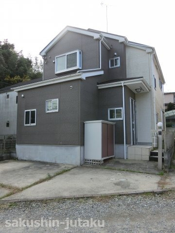 長作町　中古戸建の外観|長作町　リフォーム住宅　土地３９．９坪　平成２４年建築　公道面