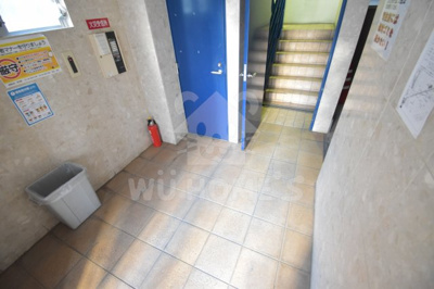 【エントランス】 | ウインズビル | エントランスです